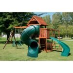 ss-GrandviewTwist-300dpi-RGB-Lifestyle-NoKids-885x590-1
